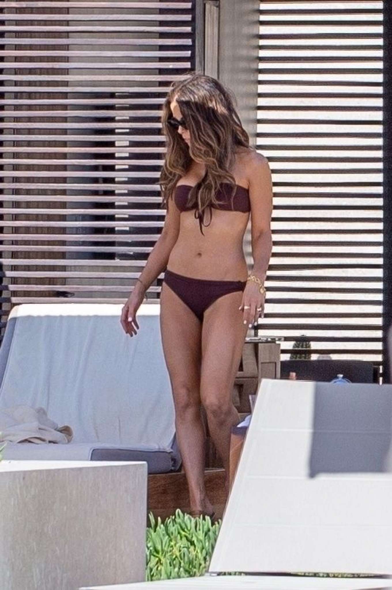 Kate Beckinsale in Brown Bikini in Los Cabos. 