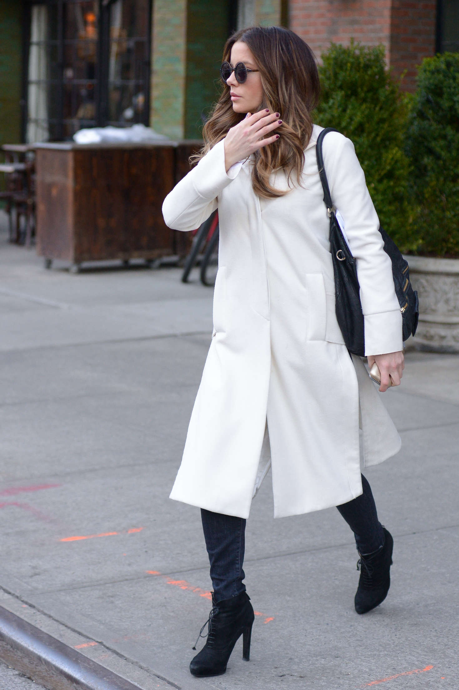 Kate Beckinsale in White Coat -03 - GotCeleb