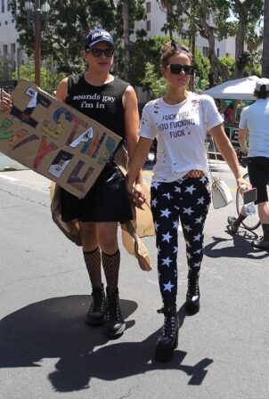 Kate Beckinsale - Seen at 'Bans Off Our Bodies' Women’s March in LA