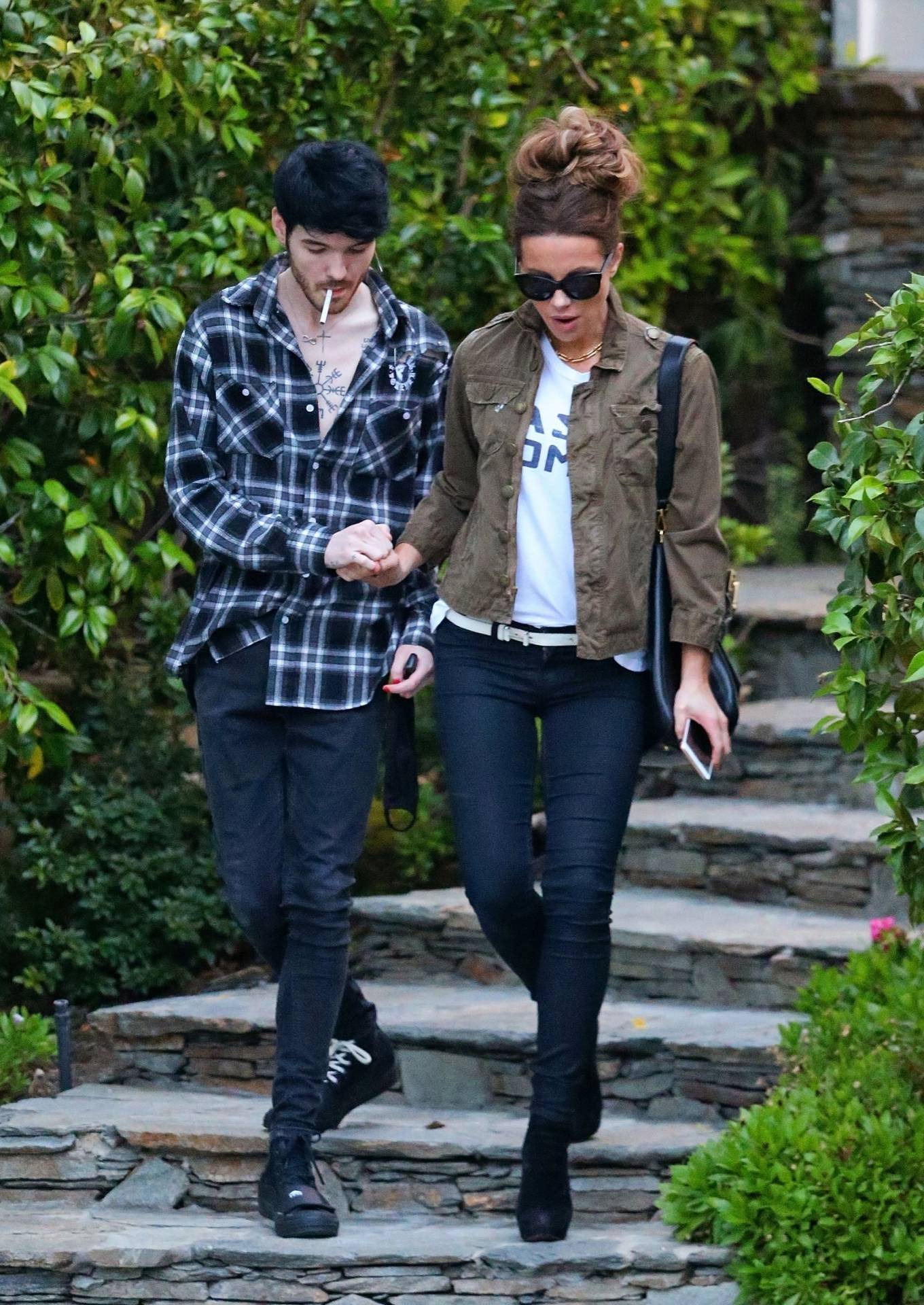 Kate Beckinsale seen with her boyfriend in Los Angeles-14 ...