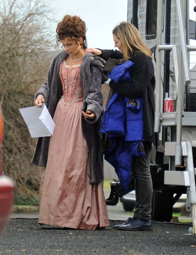 Kate Beckinsale - Filming "Love and Friendship" set in Dublin