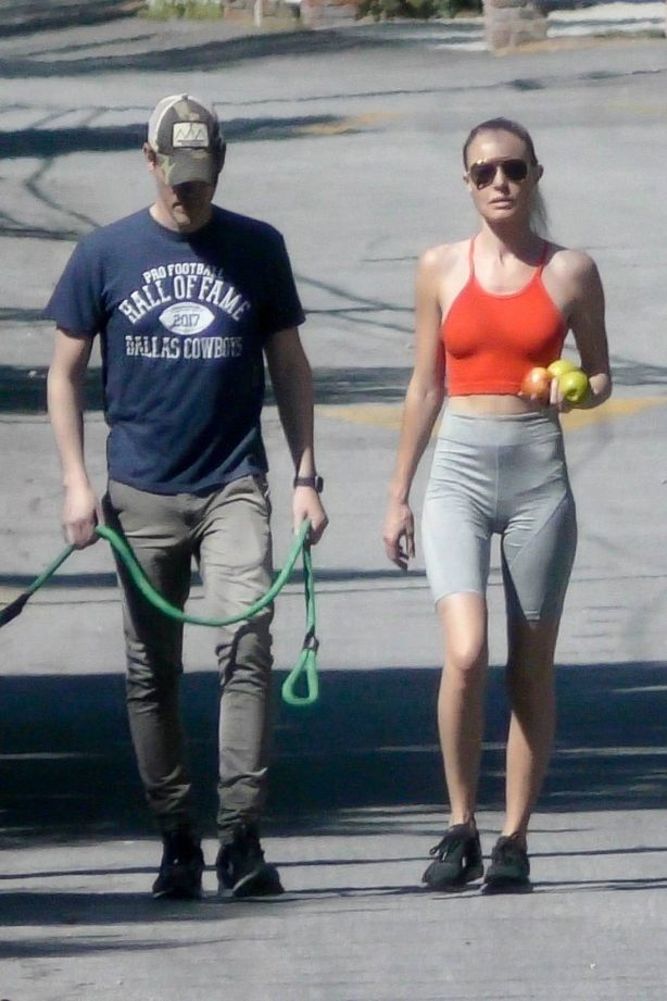 Kate Bosworth - Walk with her husband Micheal Polish in LA