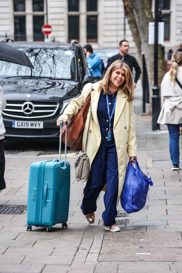 Kate Garraway - Arriving for her Smooth FM show at the Global Radio Studios in London