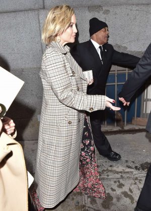 Kate Hudson - Arrives at Michael Kors Fashion Show in New York