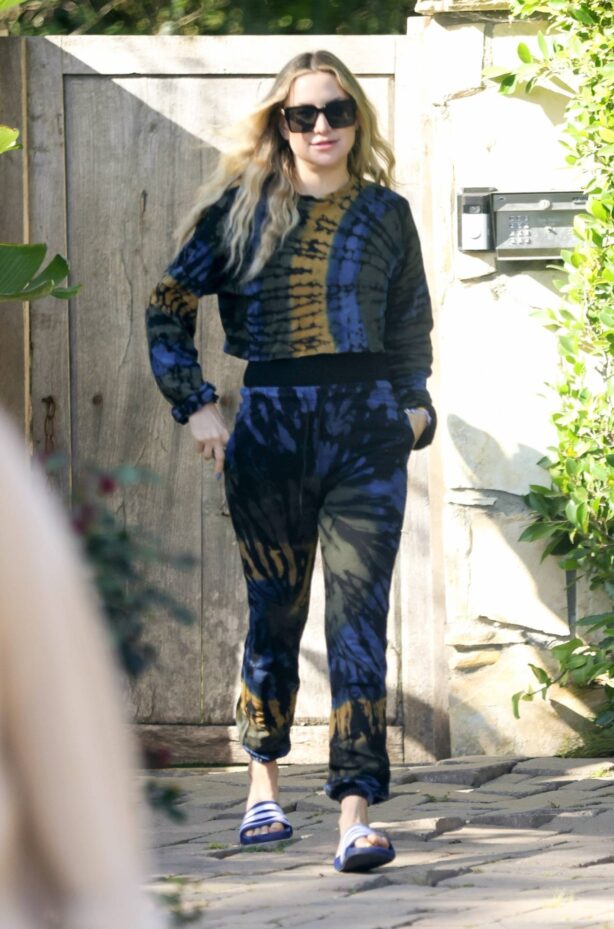 Kate Hudson - In a tie dye sweatsuit out in Brentwood