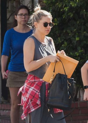 Kate Hudson out in Los Angeles