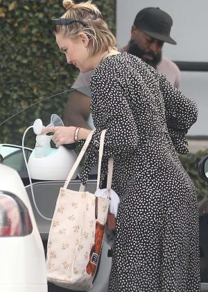 Kate Hudson - Out in Los Angeles