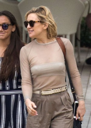 Kate Hudson out in Miami
