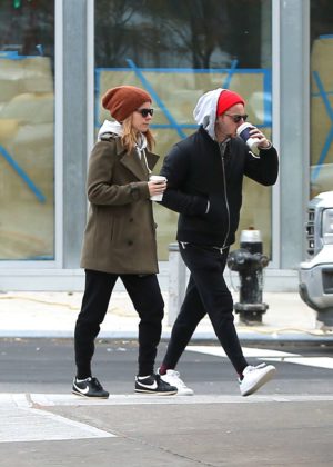 Kate Mara and Jamie Bell grab coffee in New York
