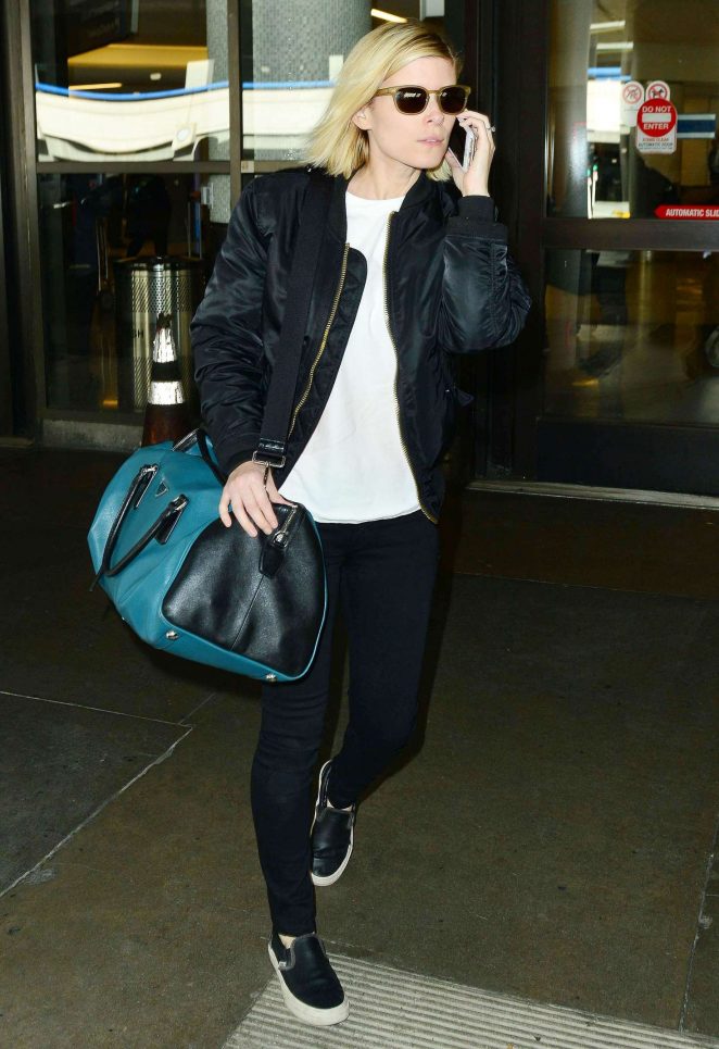 Kate Mara - Arriving at Los Angeles International Airport