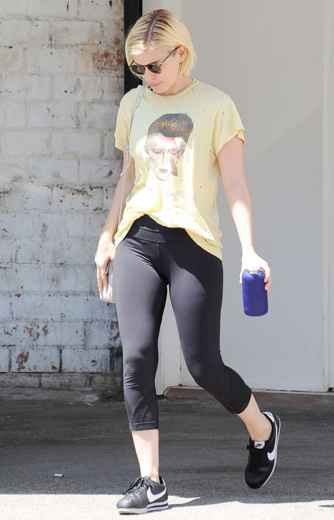 Kate Mara in Tights Leaving the Gym in Los Angeles