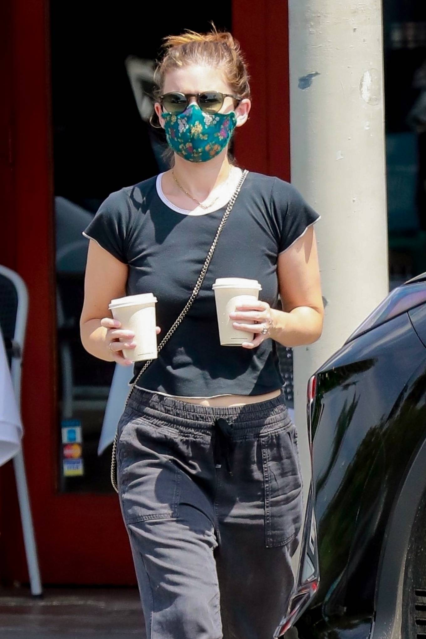 Kate Mara 2020 : Kate Mara – Out for a coffe in Los Feliz – California-17