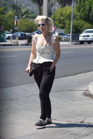 Kate Mara - Shows off her platinum blonde hair while out in Los Angeles