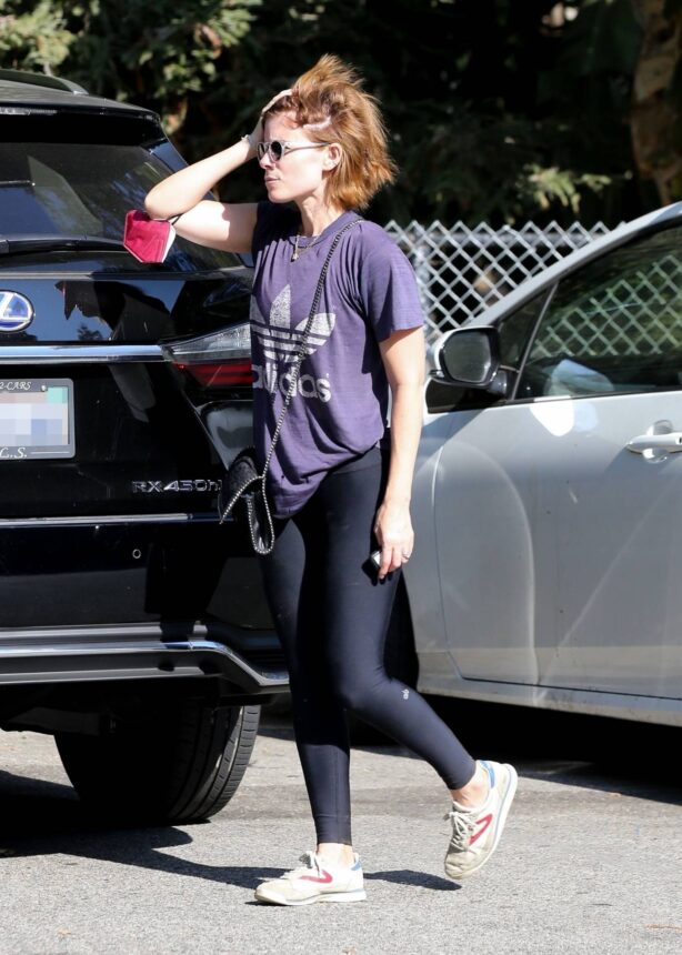 Kate Mara - Takes her daughter to play at Griffith Park in Los Feliz