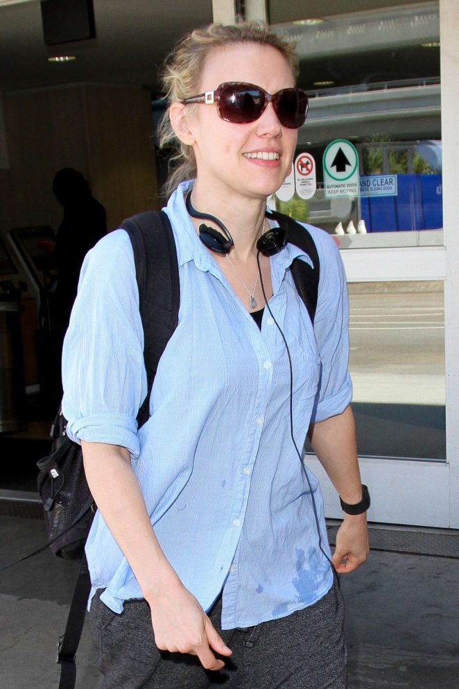 Kate McKinnon at LAX Airport in Los Angeles