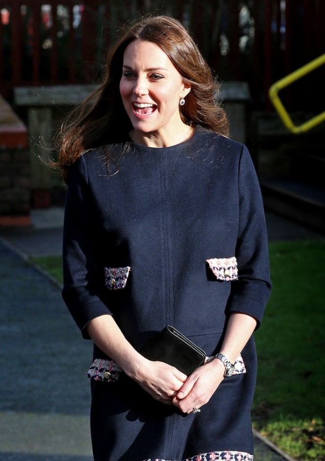 Pregnant Kate Middleton at Barlby Primary School in London
