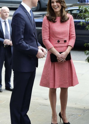 Kate Middleton - Visit the mentoring programme of the XLP project in London