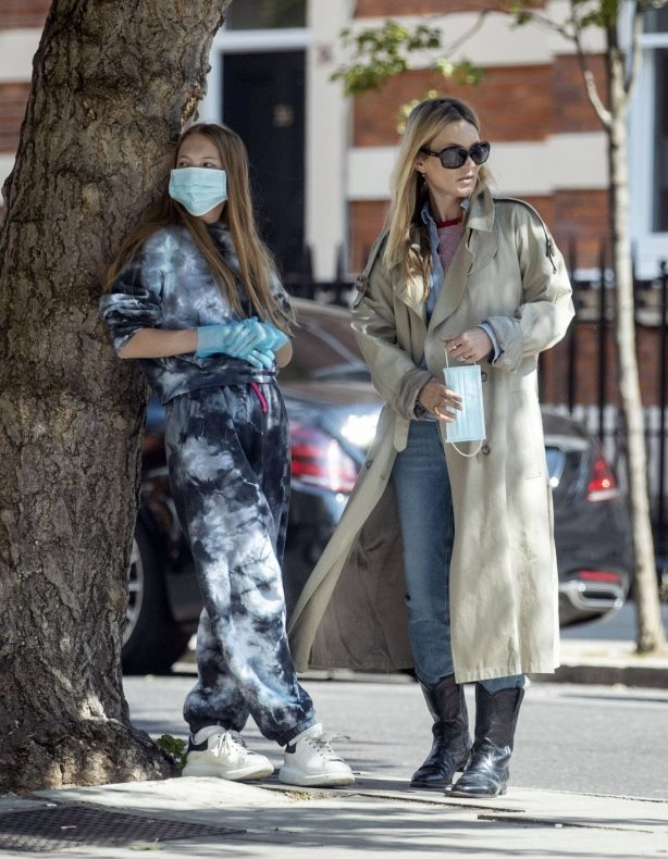 Kate Moss and daughter Lila Grace - Out in London