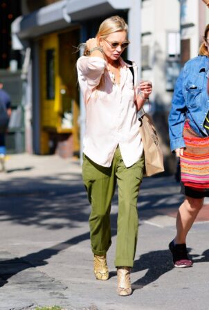 Kate Moss - Out for a lunch in New York