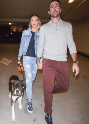 Kate Upton and Justin Verlander walk the dog in Los Angeles