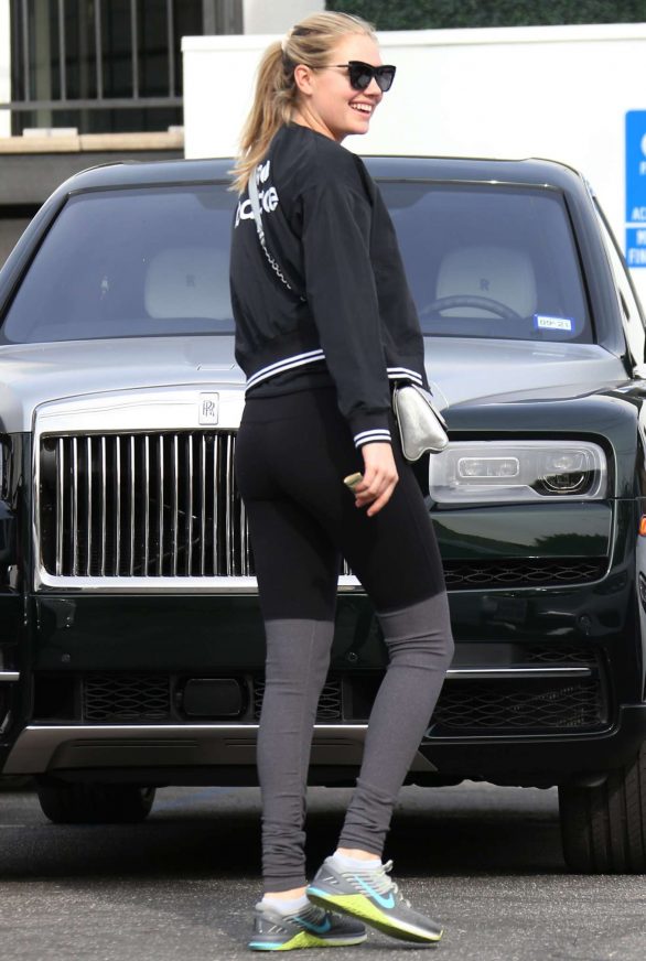 Kate Upton - Out in Beverly Hills