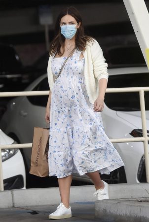 Katharine McPhee - SIn a white floral maternity dress at Bloomingdales in Sherman Oaks