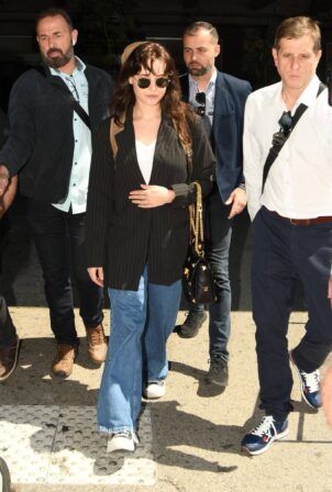 Katherine Langford - Seen at Nice Airport in France ahead of 2022 Cannes Film Festival