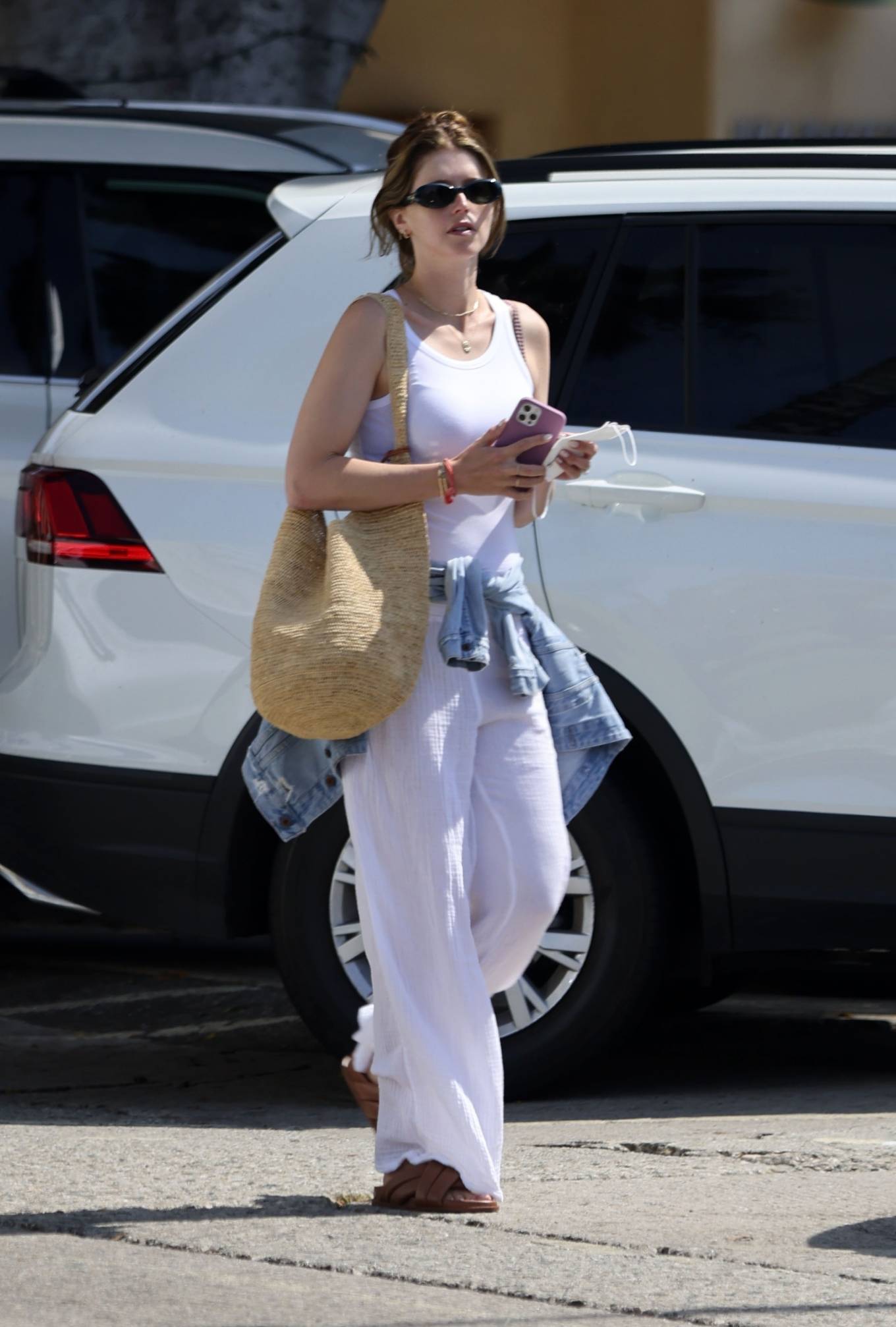 Katherine Schwarzenegger - Steps out in all white in Los Angeles