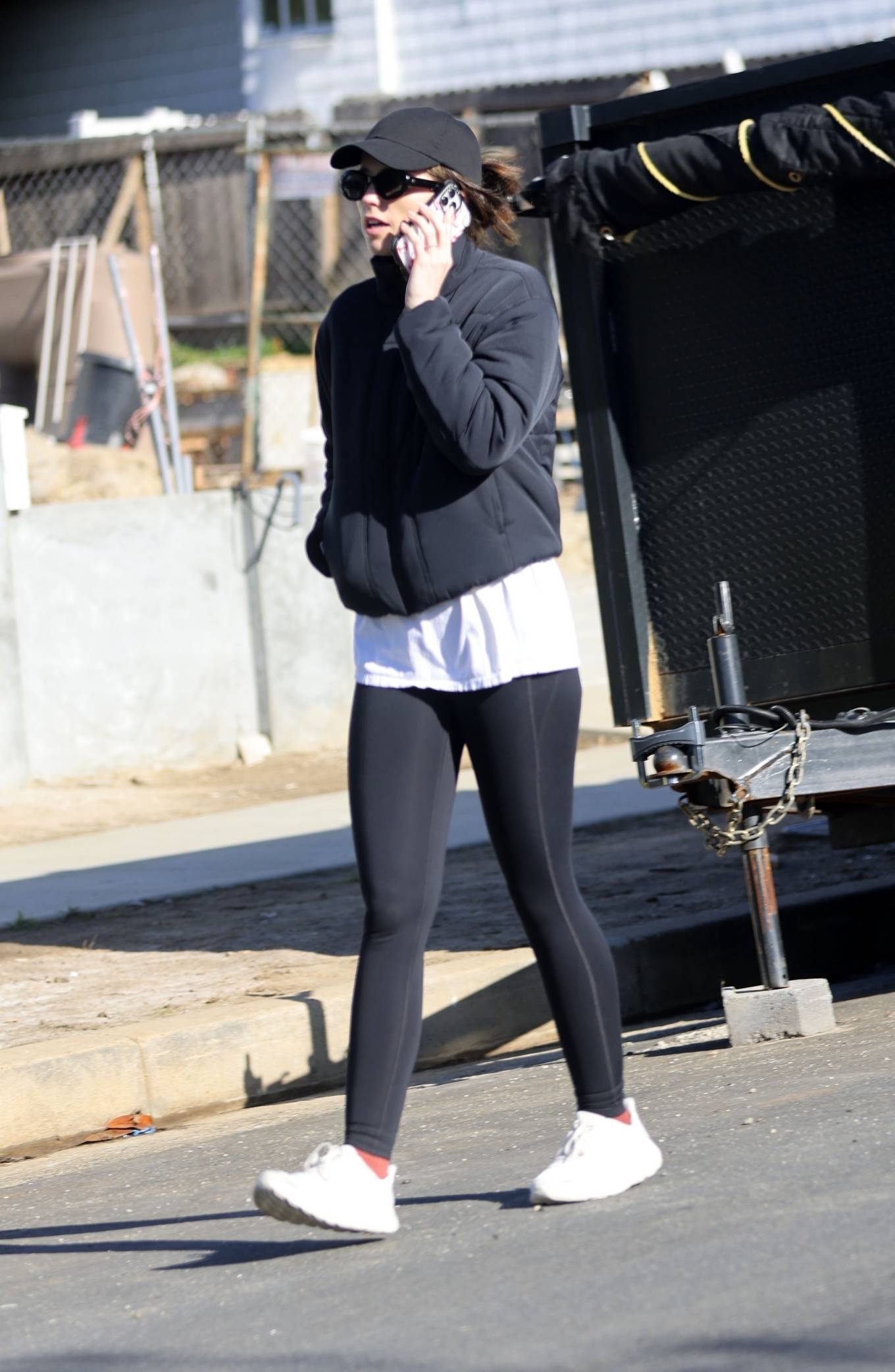 Katherine Schwarzenegger 2023 : Katherine Schwarzenegger – Takes a morning walk in Pacific Palisades-03