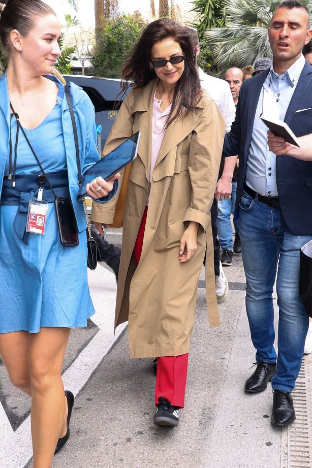 Katie Holmes - Arriving ahead of 2023 Cannes film festival at Nice Airport