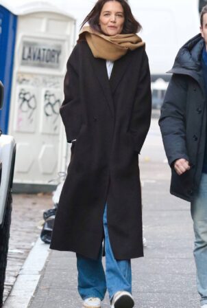 Katie Holmes - In a long coat and scarf in Manhattan’s Soho area