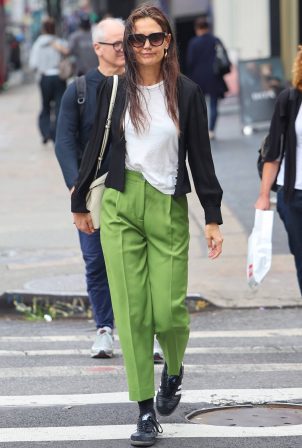 Katie Holmes - In green pants while out in SoHo - New York
