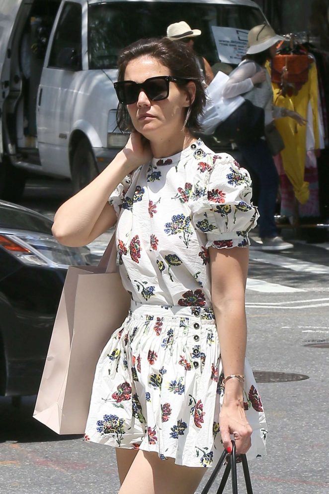 Katie Holmes in Mini Dress - Shopping in Manhattan
