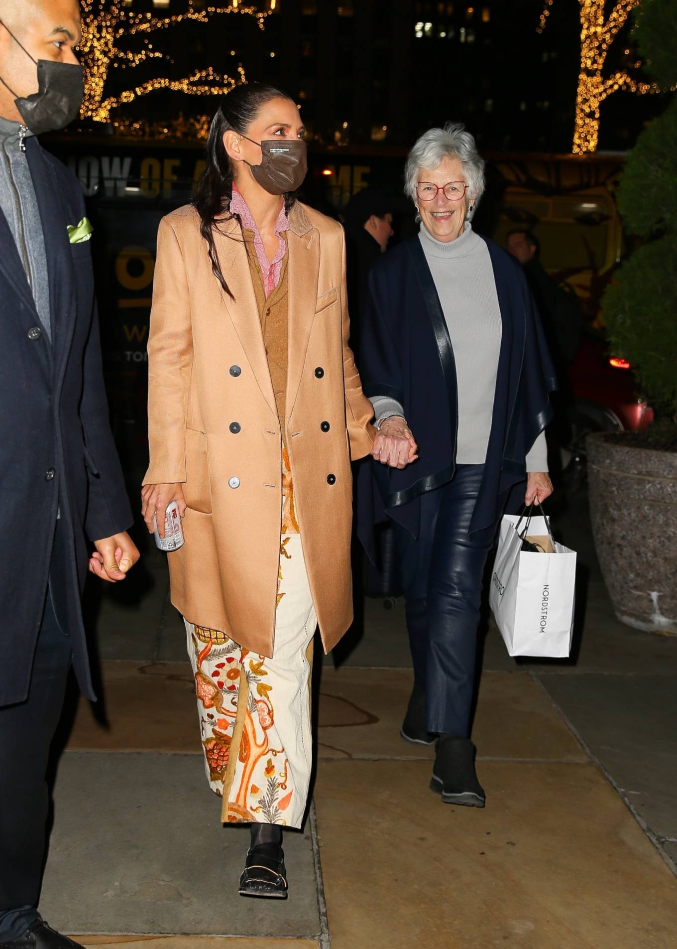 Katie Holmes - Night out with her mother Kathleen in New York