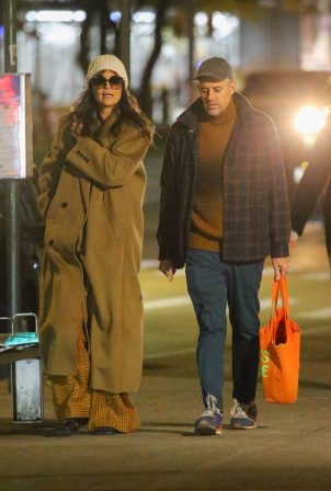 Katie Holmes - On a night dinner with a friend in New York