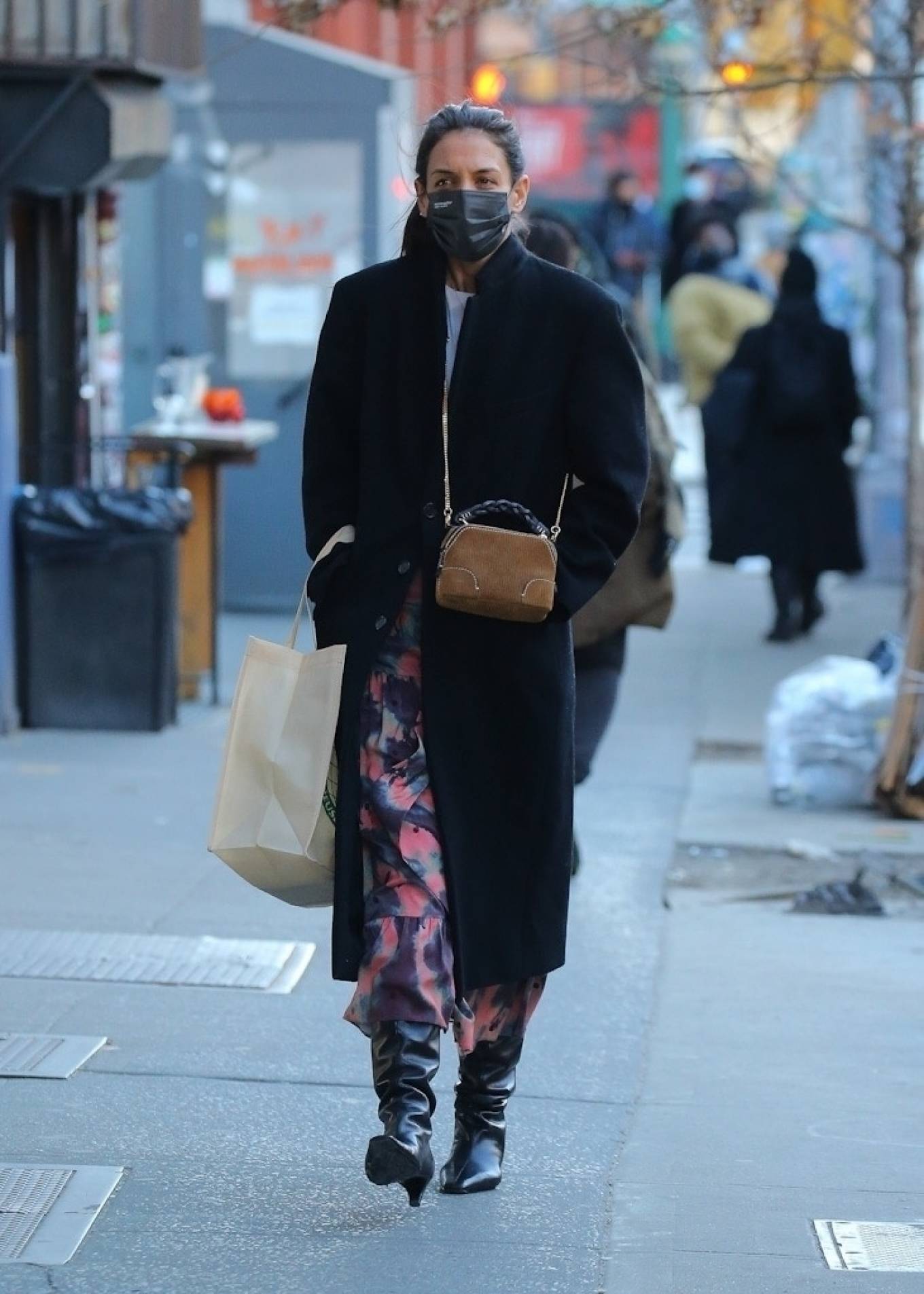 Katie Holmes 2021 : Katie Holmes – Out for a shopping in New York-16
