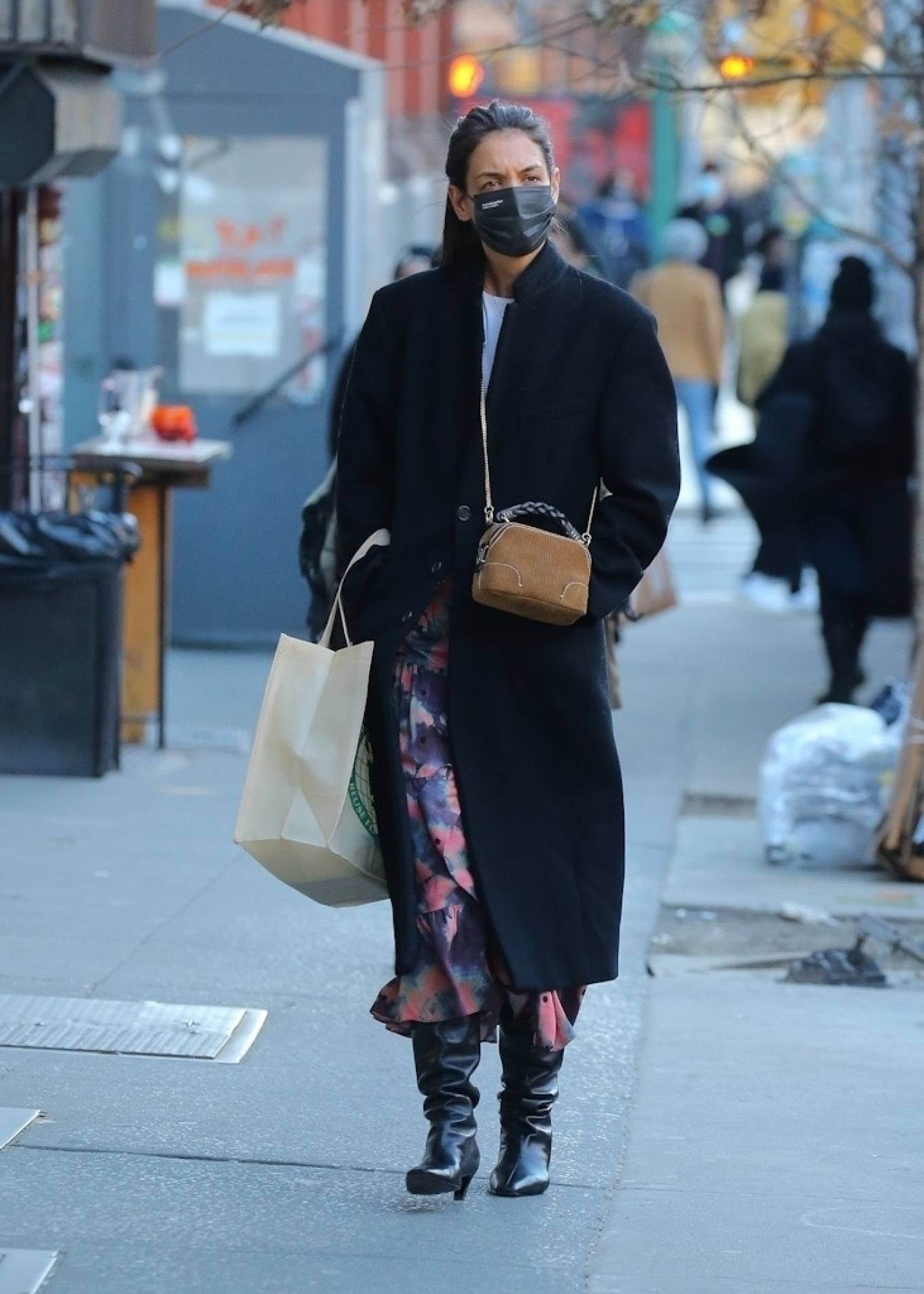 Katie Holmes 2021 : Katie Holmes – Out for a shopping in New York-23
