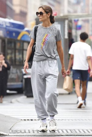 Katie Holmes - Photographed going home from the gym in New York