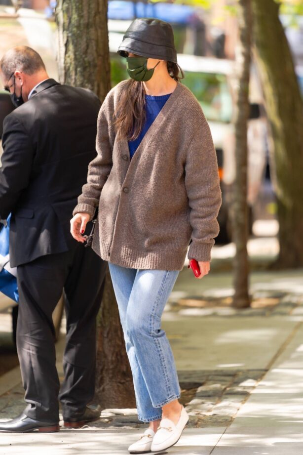 Katie Holmes - Seen before jetting out of New York City