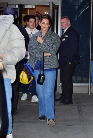 Katie Holmes - Seen leaving MSG after Jingle Ball in New York