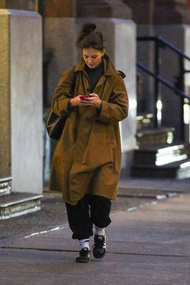 Katie Holmes - Seen while out in New York