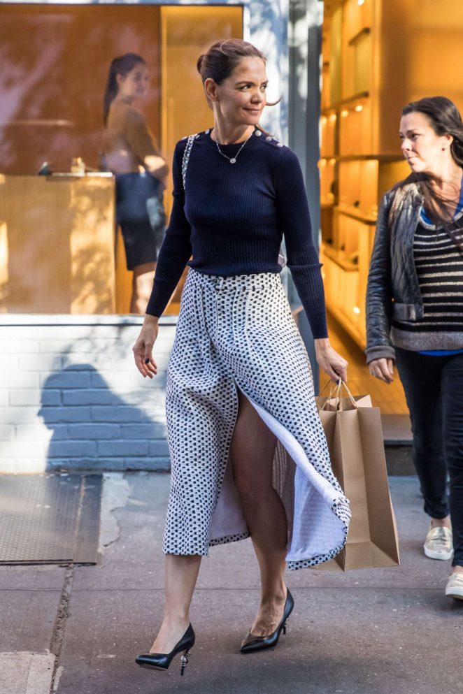 Katie Holmes Shopping in the West Village