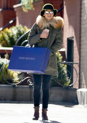 Katie Holmes - Shopping in the West Village