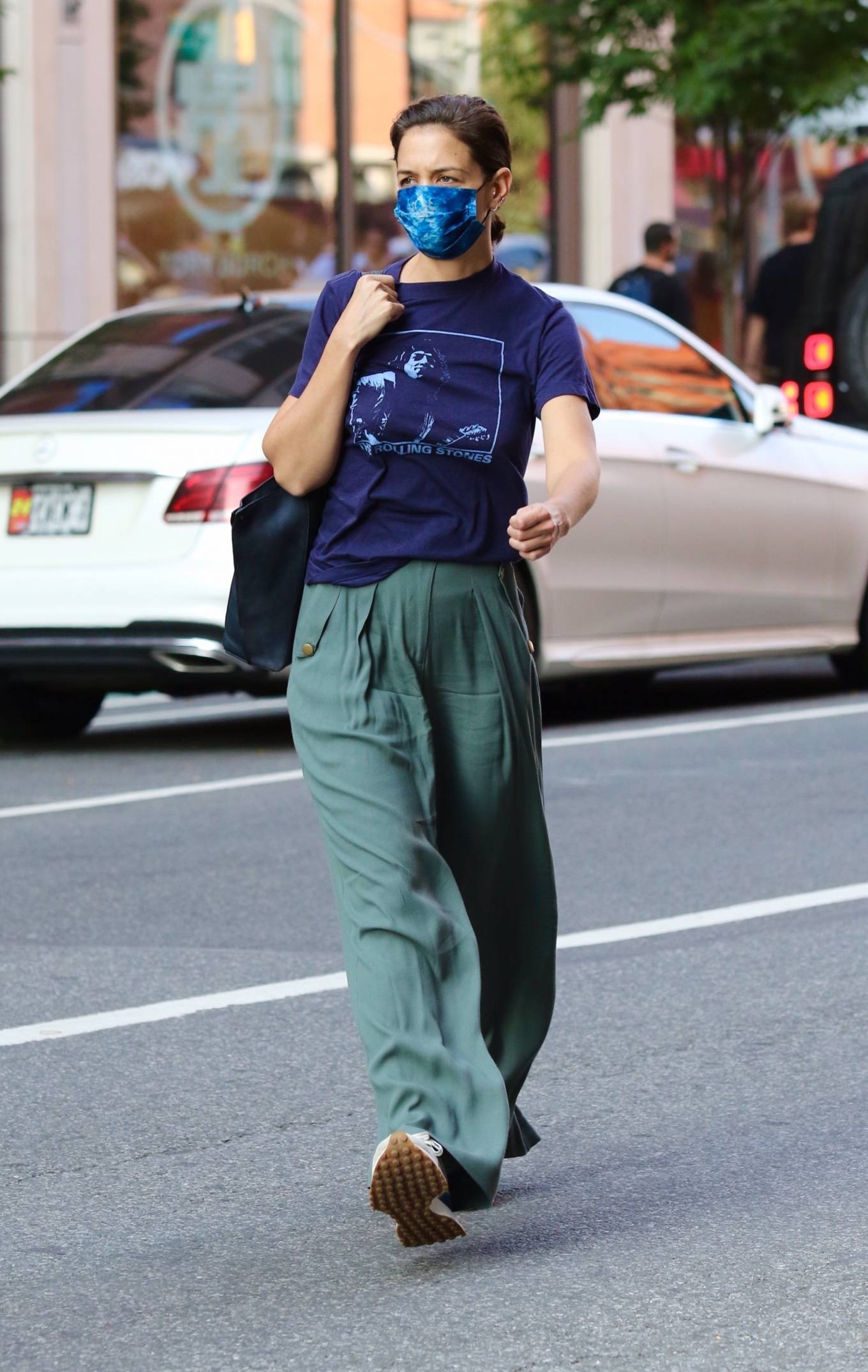 Katie Holmes 2021 : Katie Holmes – Wears a Rolling Stones T-Shirt while running errands in Downtown Manhattan-08