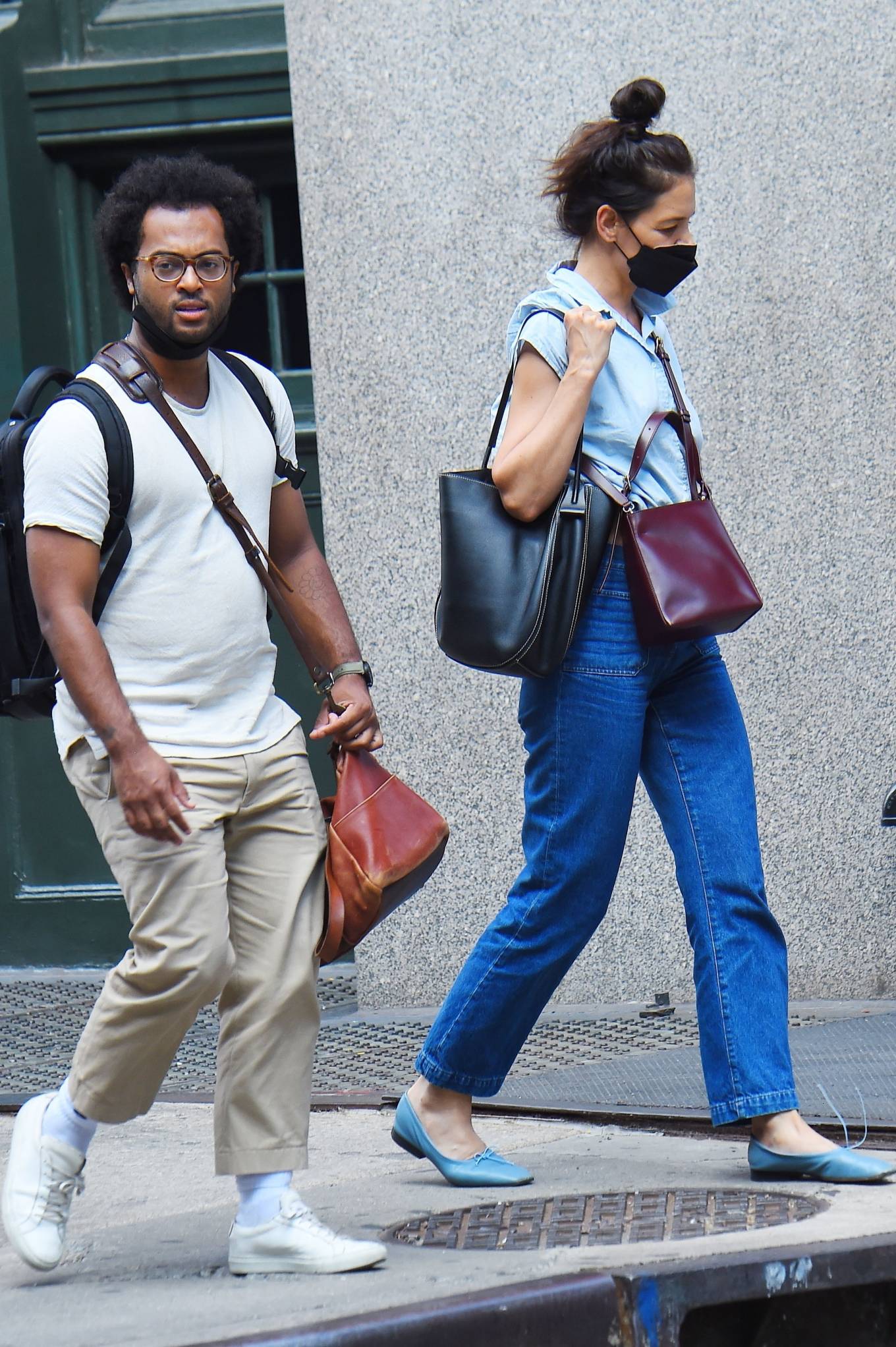 Katie Holmes - With boyfriend Bobby Wooten III out in Soho
