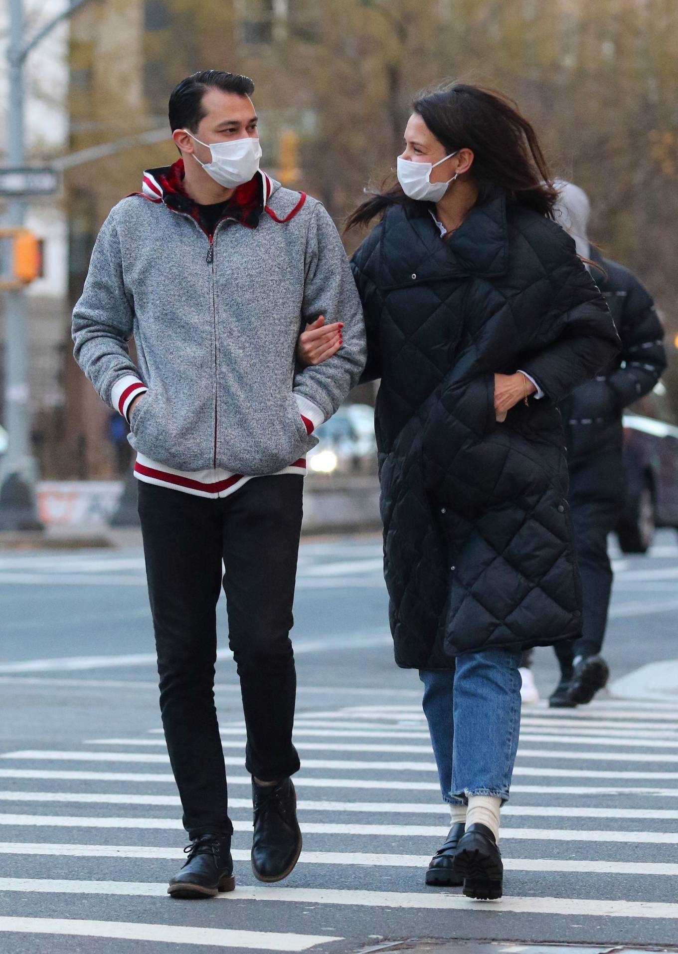 Katie Holmes – With her boyfriend Emilio Vitolo Jr. in Manhattan’s Soho neighborhood
