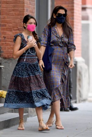 Katie Holmes - With her daughter Suri out in NYC