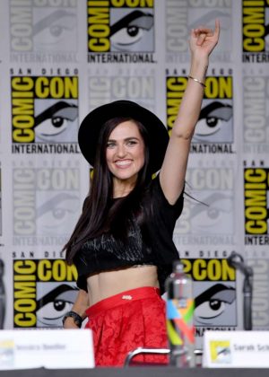 Katie McGrath - 'Supergirl' Panel at 2018 Comic-Con in San Diego