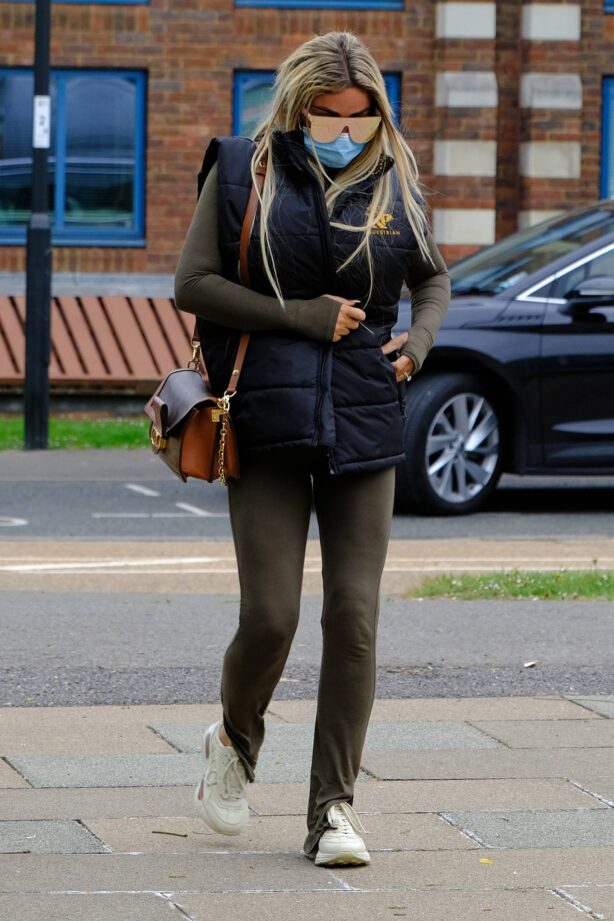 Katie Price - Arrives at Crawley Magistrates Court
