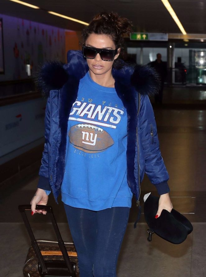 Katie Price - Arrives at the airport in London